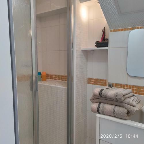 Apartamento Brou-seillon : Entre Histoire Et Nature