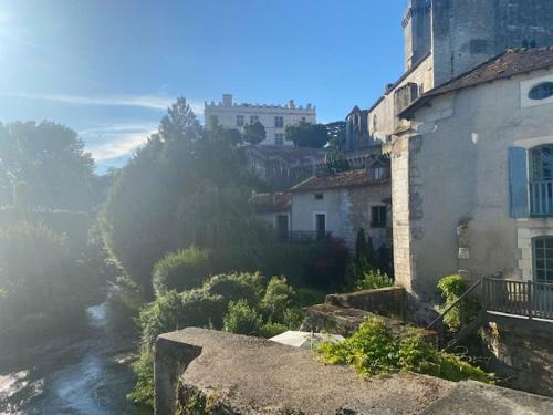 La Maison Du Vieux Pont