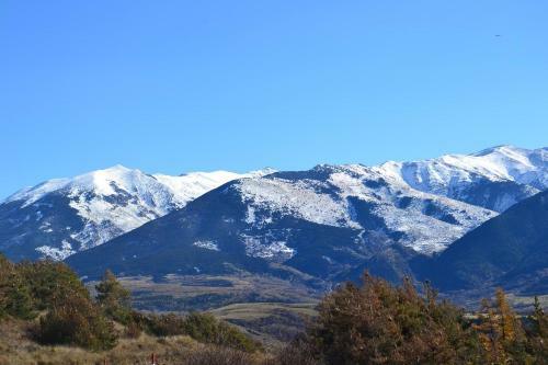 Bourg Madame III