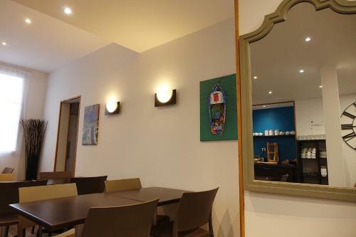 Hotel Couett'h�tel Brest