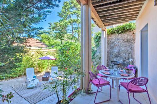 Casa Estel - Blue Apartment In Downtown Of Erbalunga