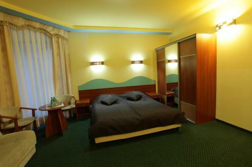 Hotel Linus Art Gallery