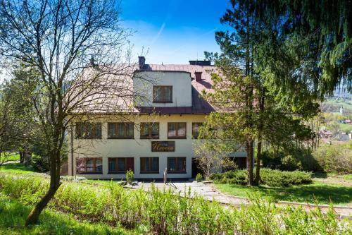 Hostal Willa Urocza