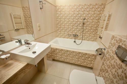 Hostal Poduszka Pensjonat Nad Rzek?