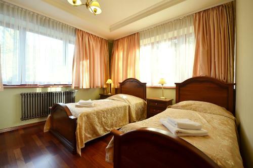 Hostal Poduszka Pensjonat Nad Rzek?