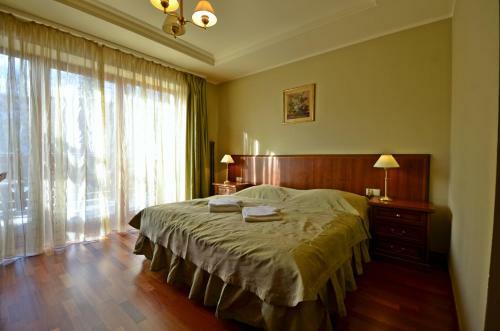 Hostal Poduszka Pensjonat Nad Rzek?