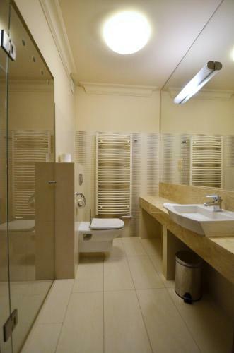 Hostal Poduszka Pensjonat Nad Rzek?