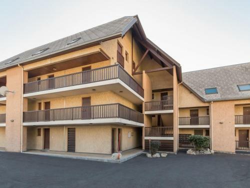 Apartamento Appartement Brian�on, 2 Pi�ces, 6 Personnes - Fr-1-330c-60
