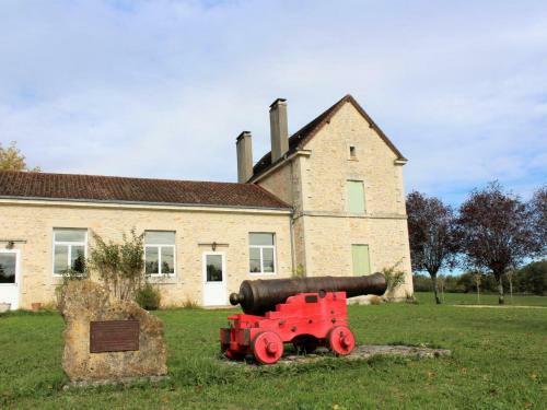 G�te Brouchaud, 3 Pi�ces, 6 Personnes - Fr-1-616-56