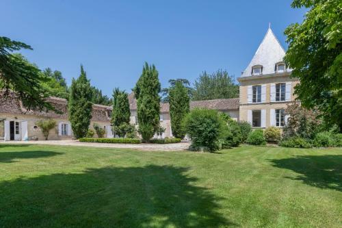 Agroturismo Cahuzac Chateau Sleeps 12 Pool Wifi