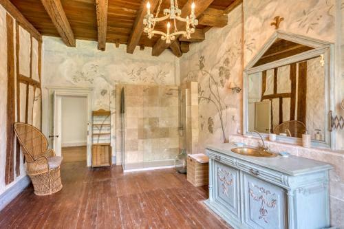 Agroturismo Cahuzac Chateau Sleeps 12 Pool Wifi