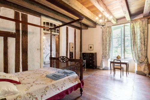 Agroturismo Cahuzac Chateau Sleeps 12 Pool Wifi