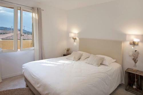 Apartamento Palmier 3 Bedroom Shared Heated Swimming Pool