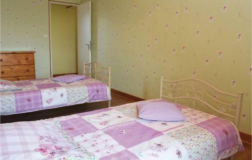 Three-bedroom Holiday Home In Canchy