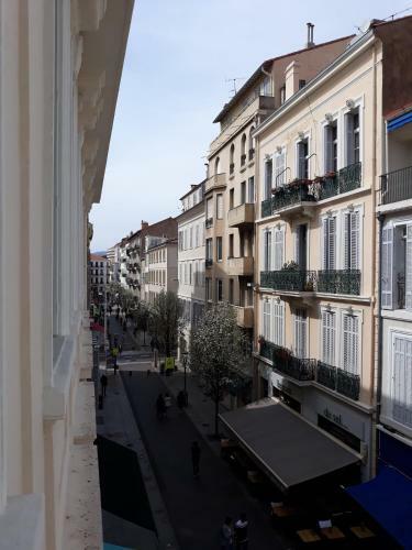 Apartamento In The Heart Of Cannes