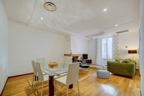 Apartamento Charmant 2 Pi�ces Rue D'antibes