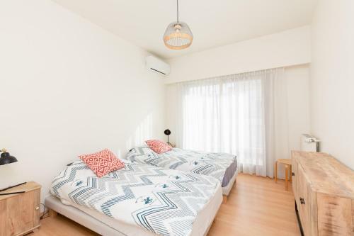 Apartamentos Violet, Bord de Mer