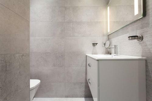 Apartamento Marriott- Croisette: Superb 3 Bedrooms/ 3 Baths