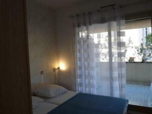 Cannes Apartment Sleeps 4 Wifi