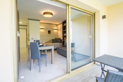 Apartamento Elegant Studio With Air Conditioning