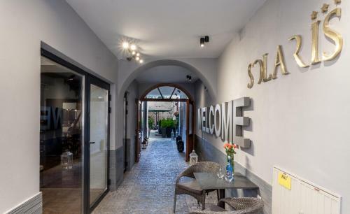 Hotel Solaris