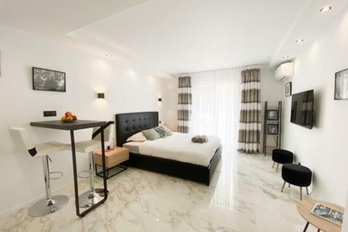Apartamento Few Steps From The Beach - Nice Studio W Terrace