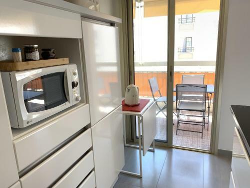 Splendid 2 Bedroom Apartment Very Close To La Croisette