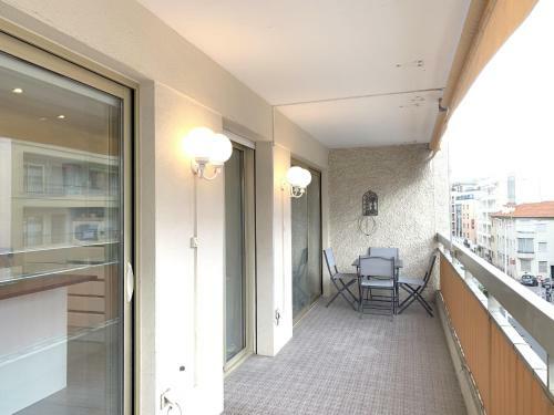 Splendid 2 Bedroom Apartment Very Close To La Croisette