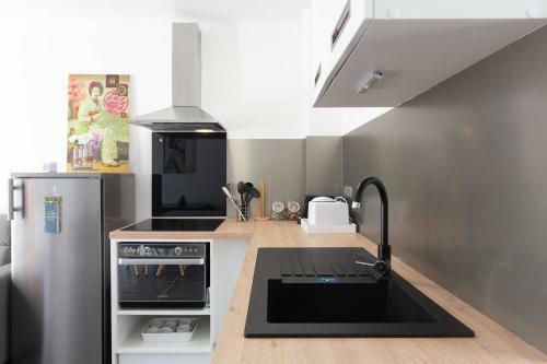 Gray D'albion Area: New Studio With Terrace!