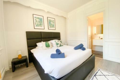Villa 8 Chambres - 200 M�tres Croisette