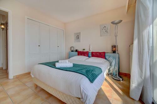 Apartamento Immogroom - Terrace- Parking - Quiet Place - Congressbeaches