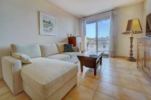 Apartamento Immogroom - Terrace- Parking - Quiet Place - Congressbeaches