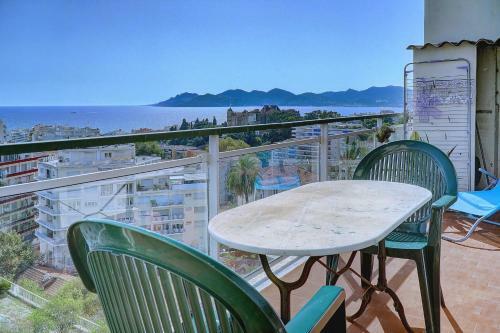 Apartamento Immogroom - Terrace- Parking - Quiet Place - Congressbeaches