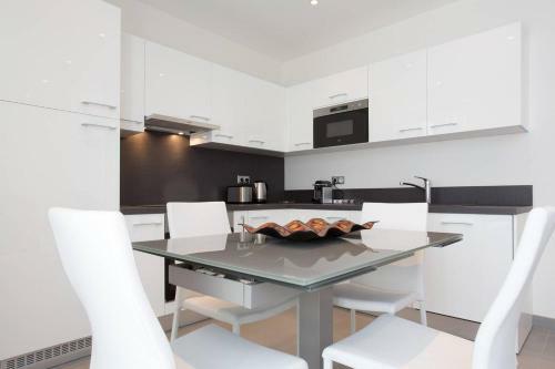 Apartamento Martinez Area: New 2beds/2baths