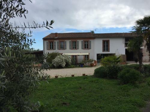 Bed & Breakfast Domaine En Castanet
