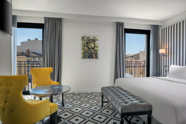 Hotel Du Roi & Spa By Sowell Collection