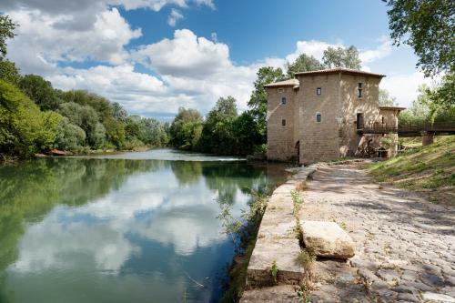 Castelnau-de-guers Villa Sleeps 10