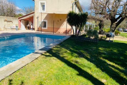 Stunning Property Between Alpilles And Luberon