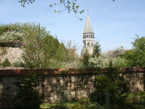 G�te C�rilly, 4 Pi�ces, 6 Personnes - Fr-1-489-98