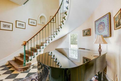 Cernay Chateau Sleeps 16 Pool Wifi