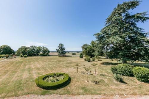 Cernay Chateau Sleeps 16 Pool Wifi