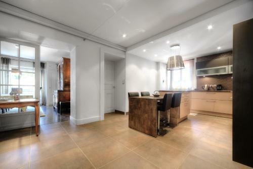 Eglise Apartment