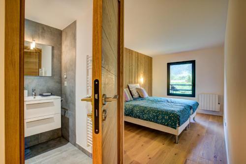 Apartment Paradis - Les Praz (Sleeps 6)