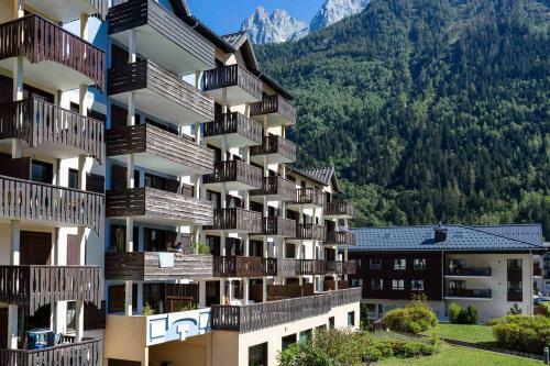 Courmayeur Apartment