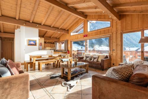Yeti Lodge Chalets & Apartments