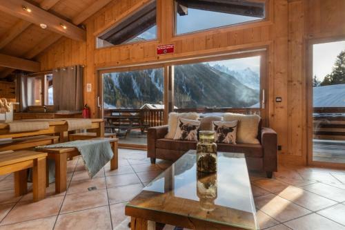 Yeti Lodge Chalets & Apartments