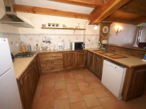 Stunning Holiday Home In Chassiers With Swimming Pool