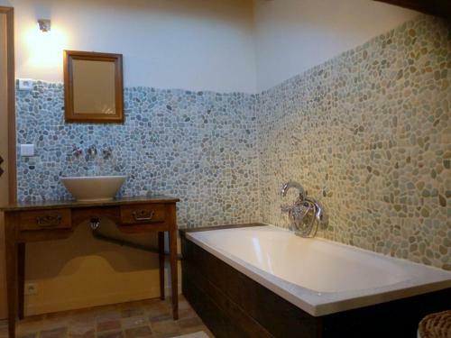 G�te Chantraines, 4 Pi�ces, 7 Personnes - Fr-1-611-4
