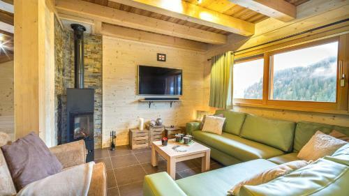 Etringa 8 - Chalet Mitoyen - Bo Immobilier