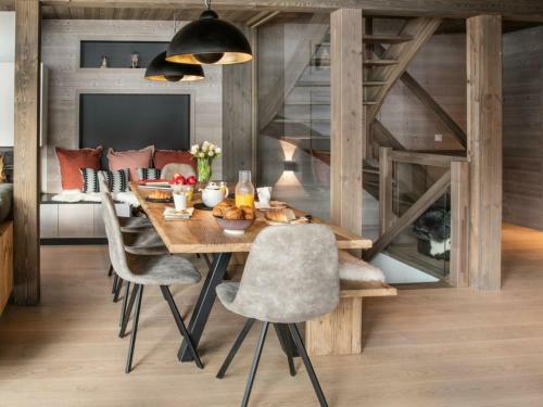 Chalet Ch�tel, 6 Pi�ces, 10 Personnes - Fr-1-198-213
